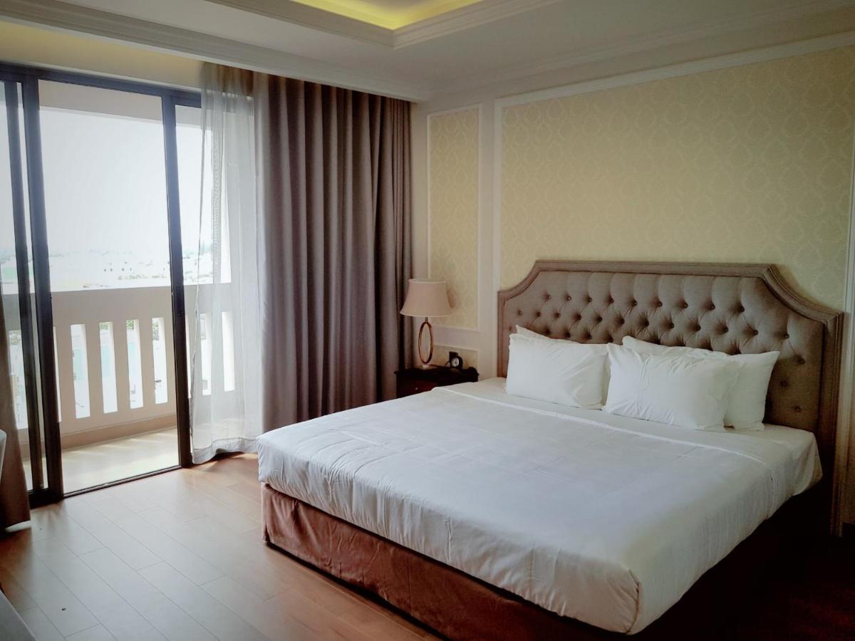 Phu Cuong Hotel Ca Mau ภายนอก รูปภาพ