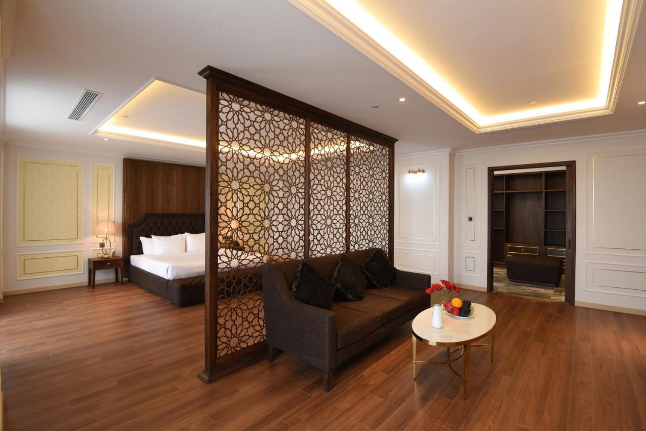 Phu Cuong Hotel Ca Mau ภายนอก รูปภาพ